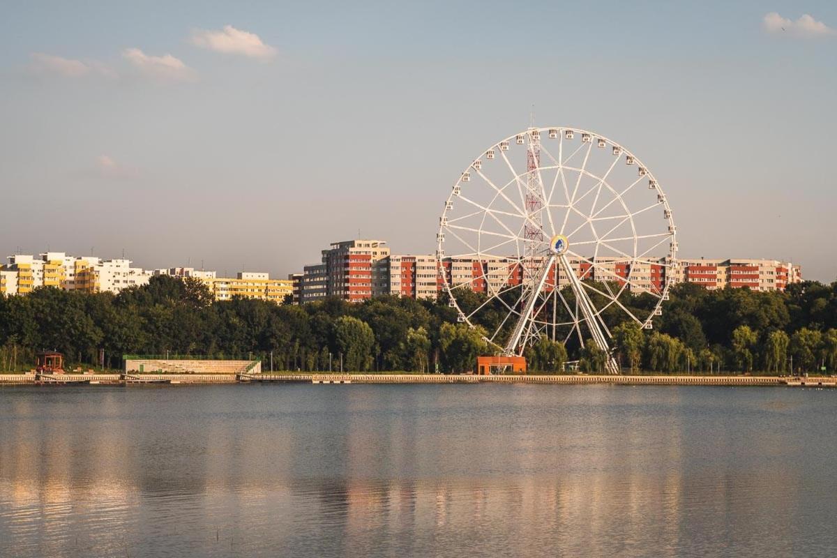 Sunshine - New & Quiet 1Br Apt, Business Area, Close To Airport, Highway A3, Subway Bukarest Kültér fotó